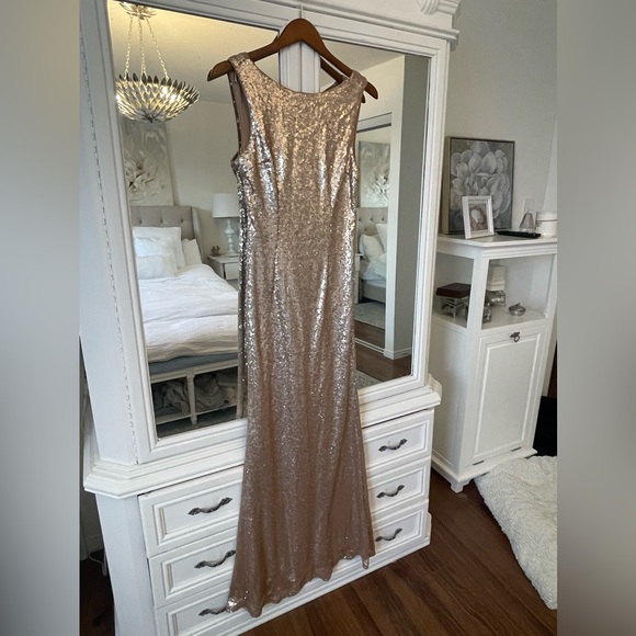 Slink and Wink Matte Rose Gold Sequin Maxi Dress - Lulus Size Small - Picture 7 of 12